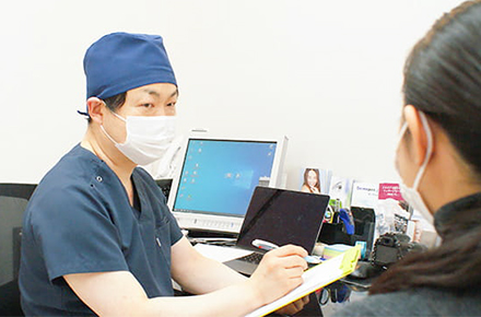 鼻整形の他院修正も行っています